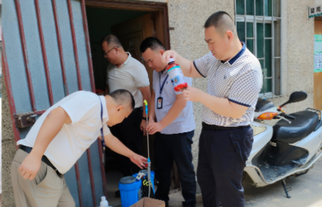 陆丰市医保局开展定点医药机构日常监管及基孔肯雅热疫情防控督导工作